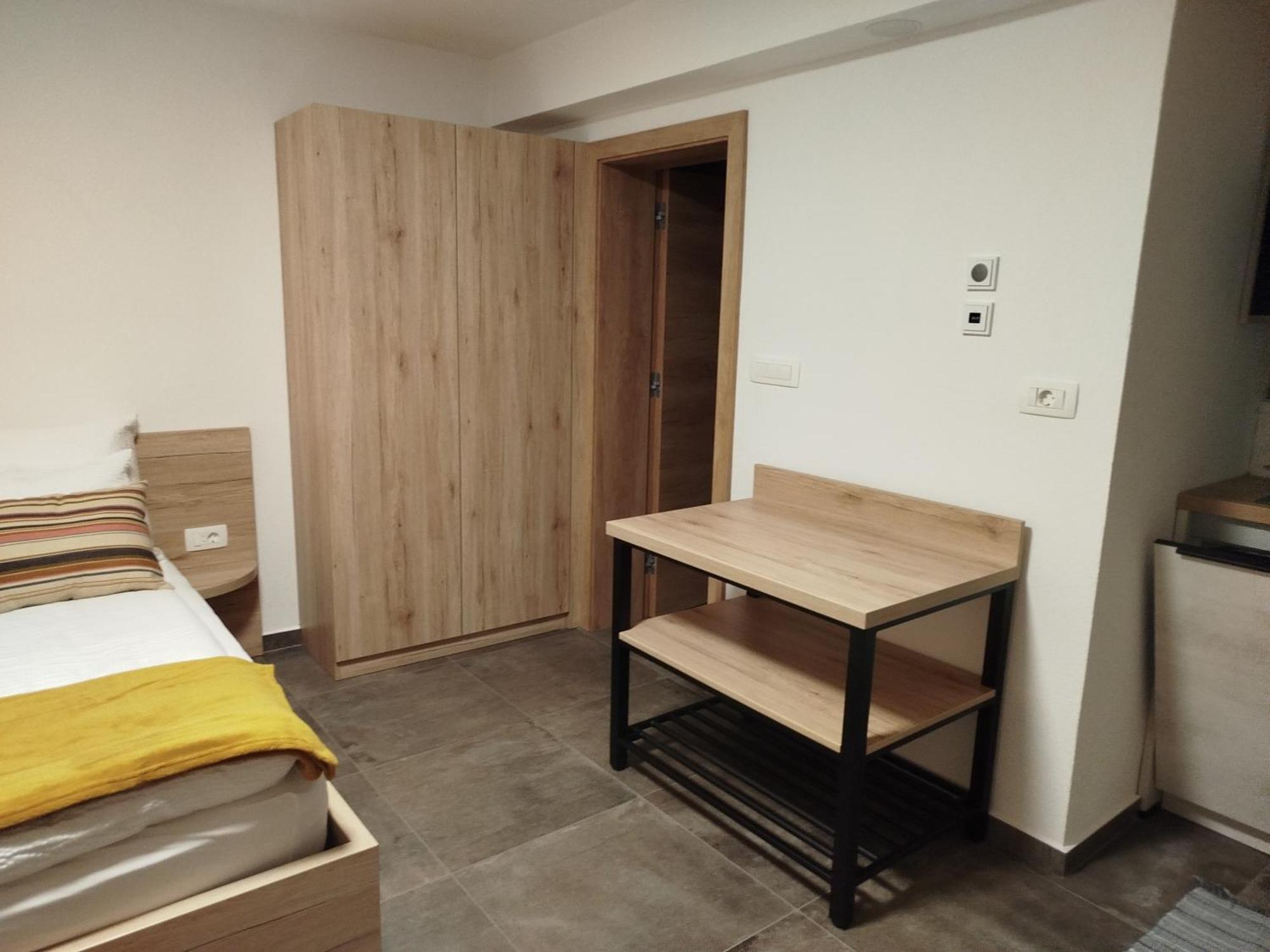 Apartma Mamut 1850 Камнік Екстер'єр фото